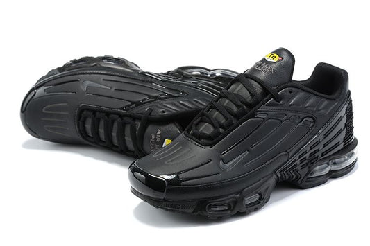 Nike Air Max Plus lll ‘Triple black’