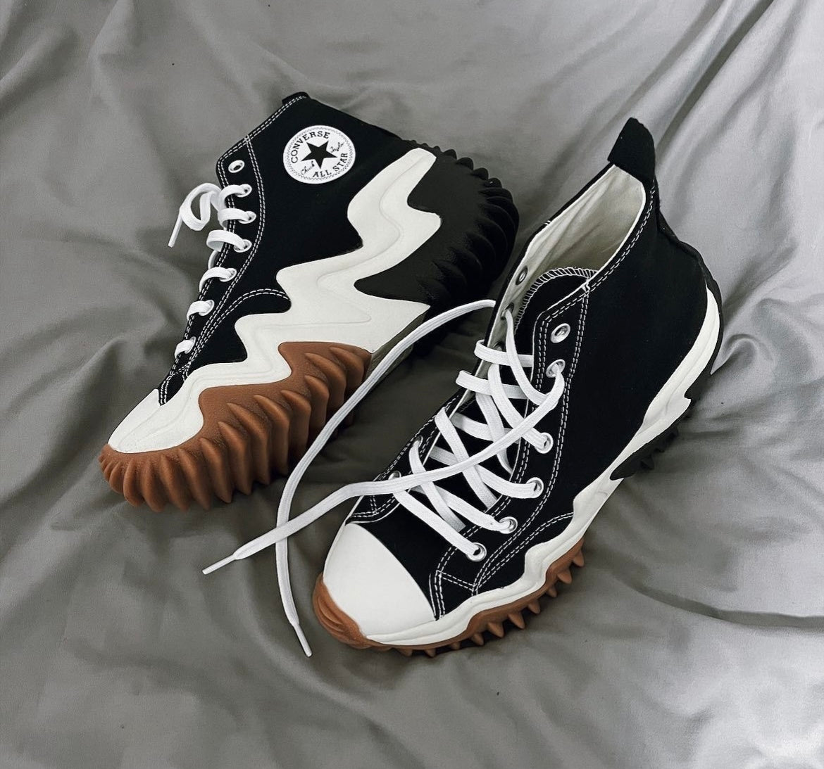 Converse Run Star Motion