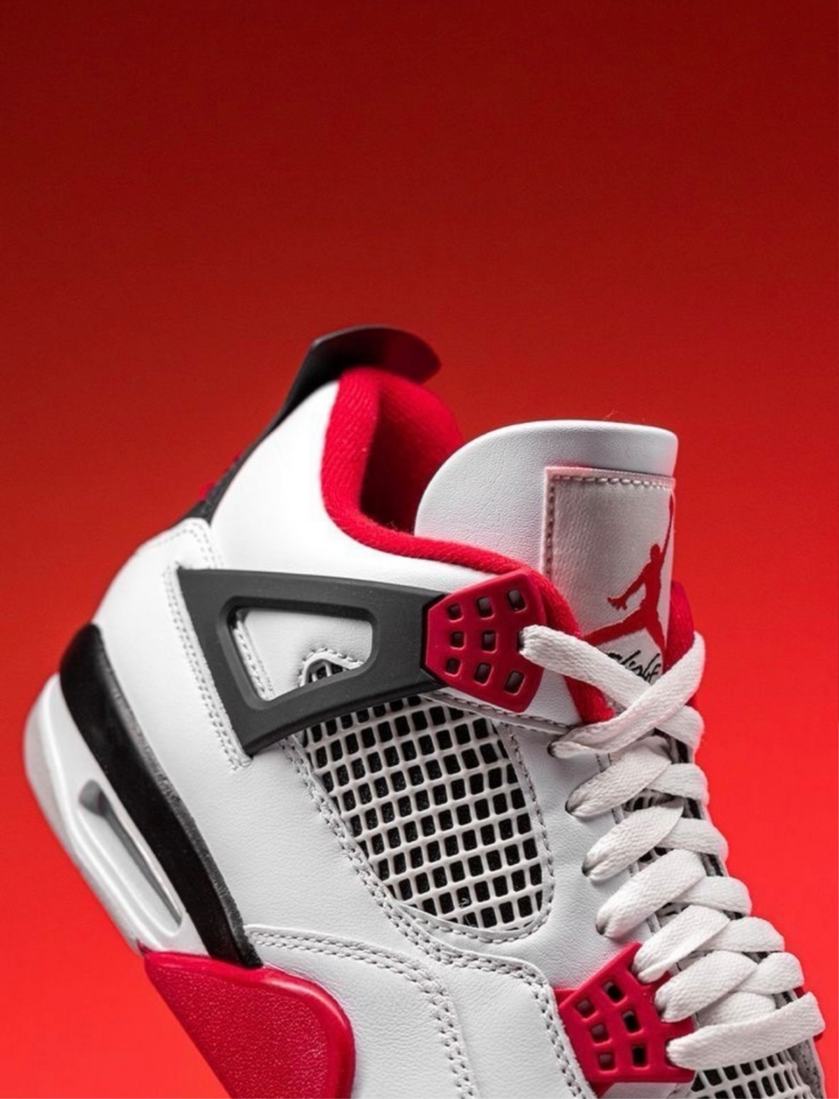 Air Jordan 4 Retro ‘Fire red’