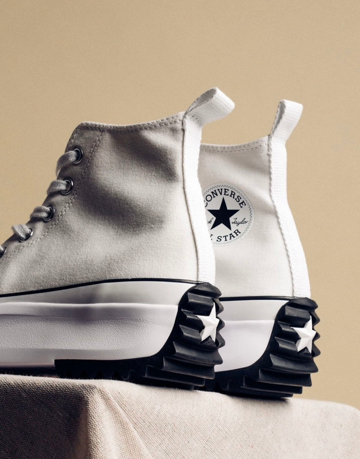 Converse Run Start Hike High Platform