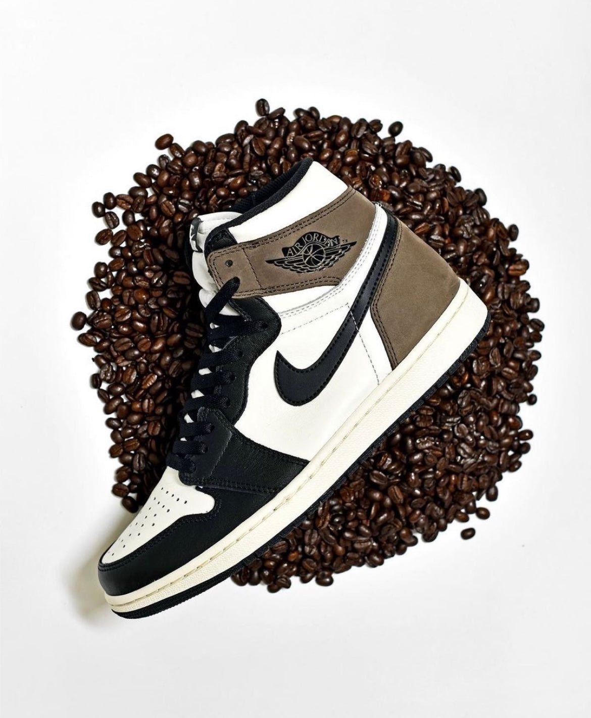 Nike Air Jordan 1 retro high ’Dark mocha’