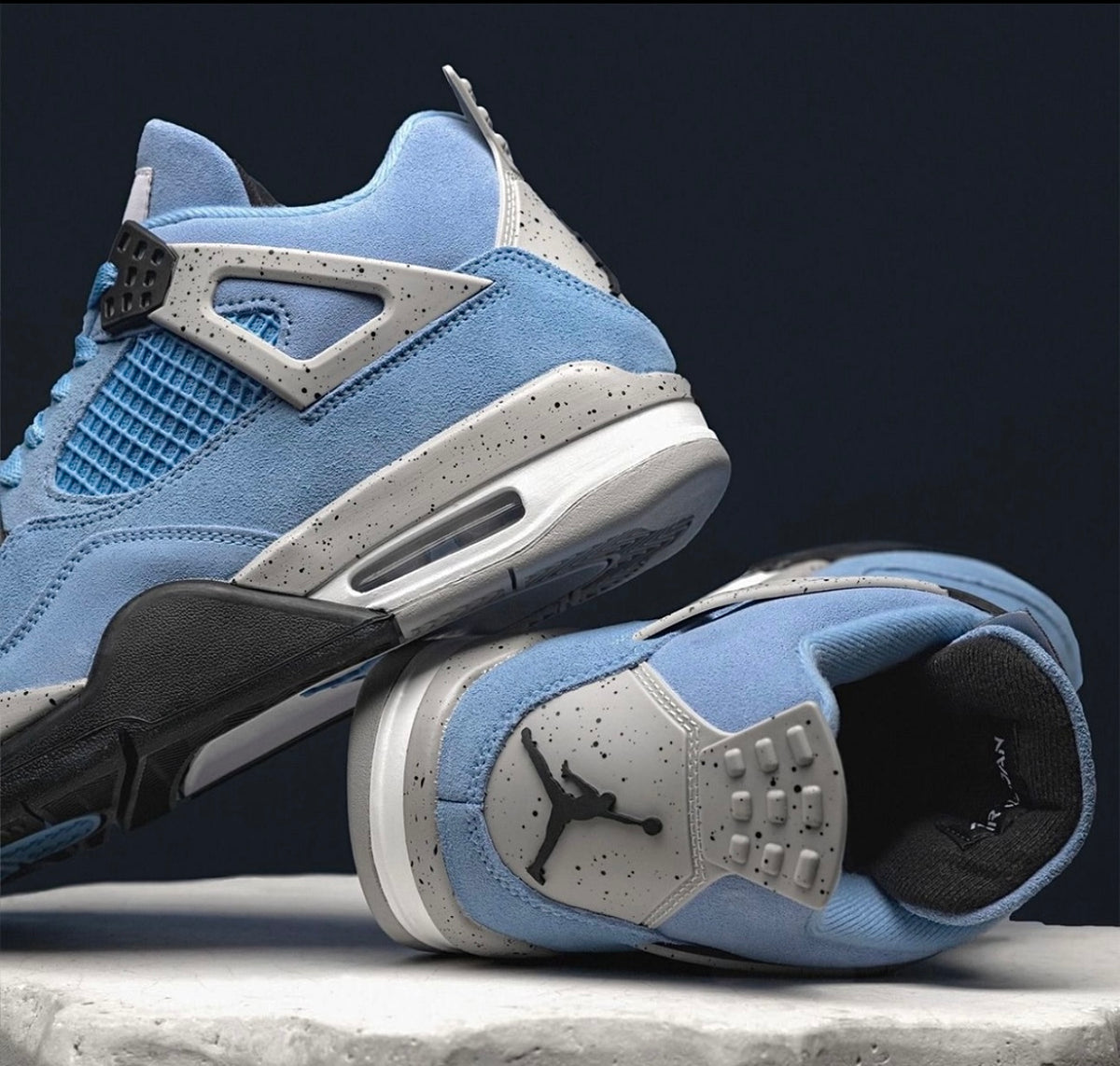 Air Jordan 4 Retro ‘University Blue’