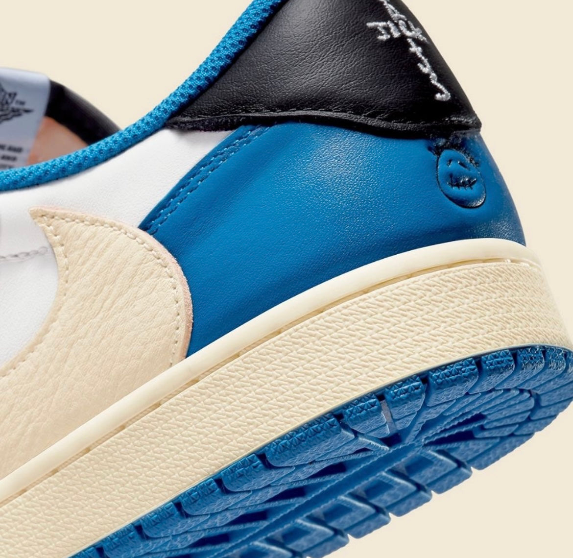 Nike Air Jordan 1 x Travis Scott x Fragment x Low OG SP sneakers