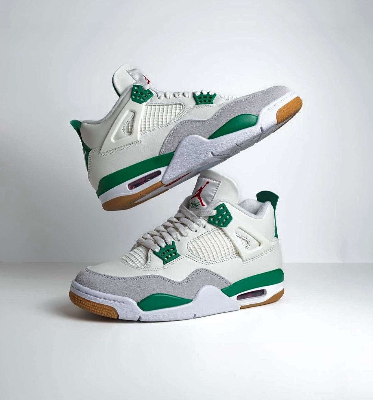 Air Jordan 4 Retro SB ‘Pine green’