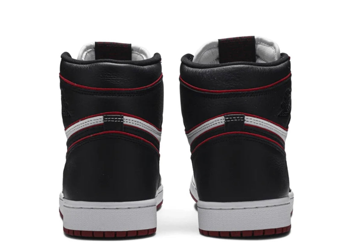Nike Air Jordan 1 retro high OG ‘Bloodline’