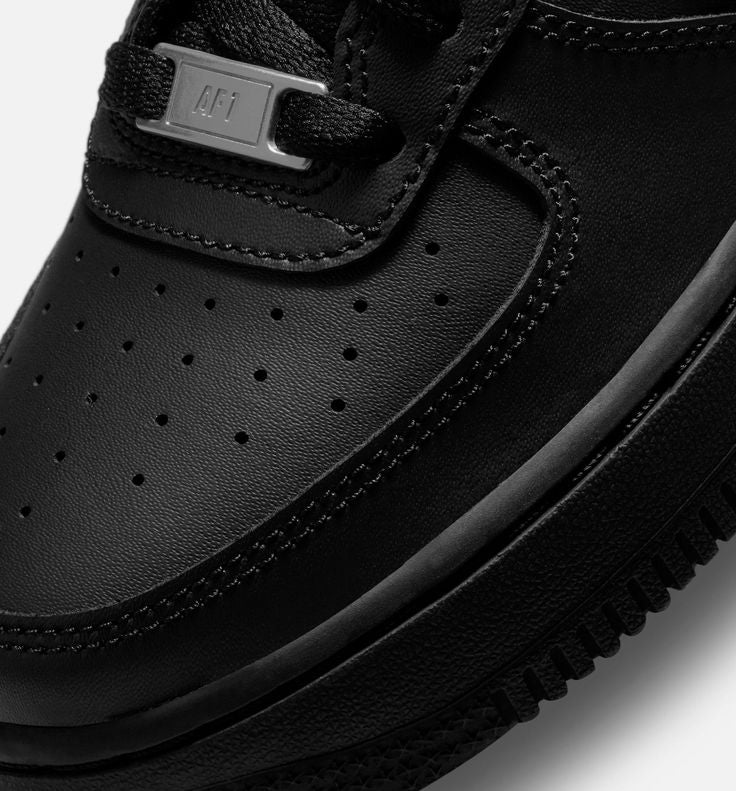 Nike Air Force 1 ‘Triple Black’