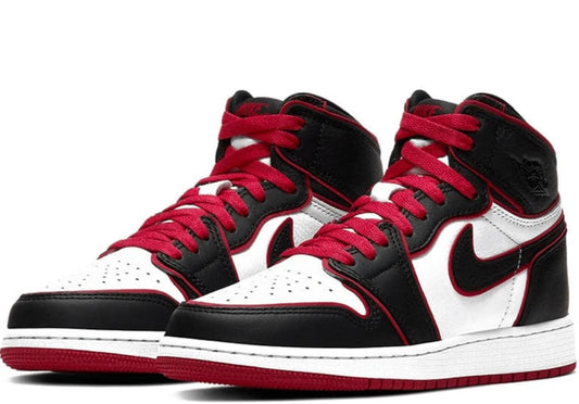 Nike Air Jordan 1 retro high OG ‘Bloodline’