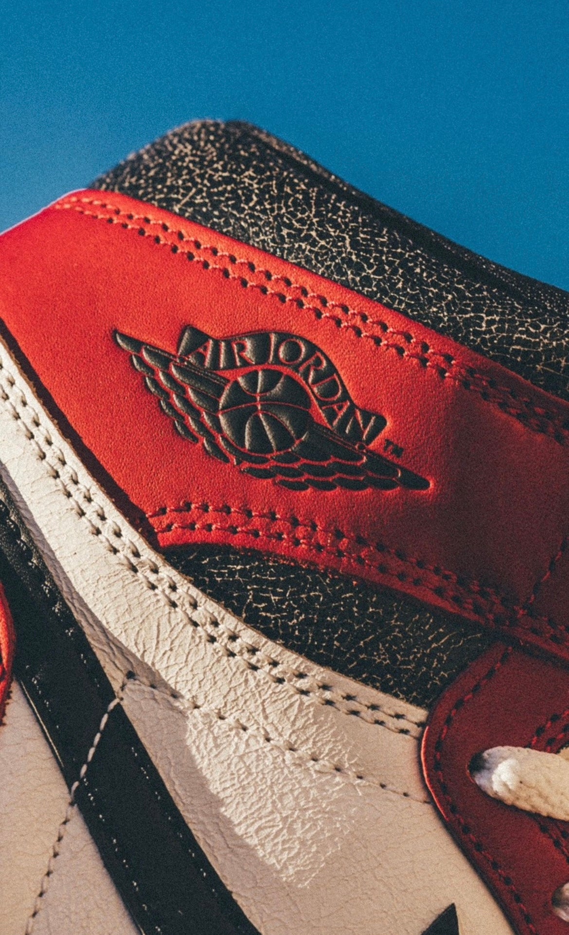 Nike Air Jordan 1 retro high OG ‘Chicago lost and found’