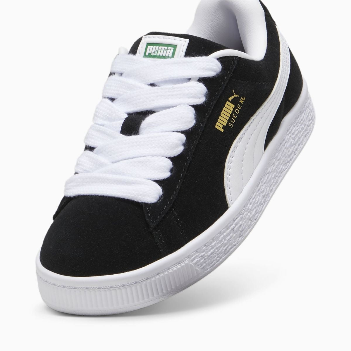 Puma suede ‘Black and white’
