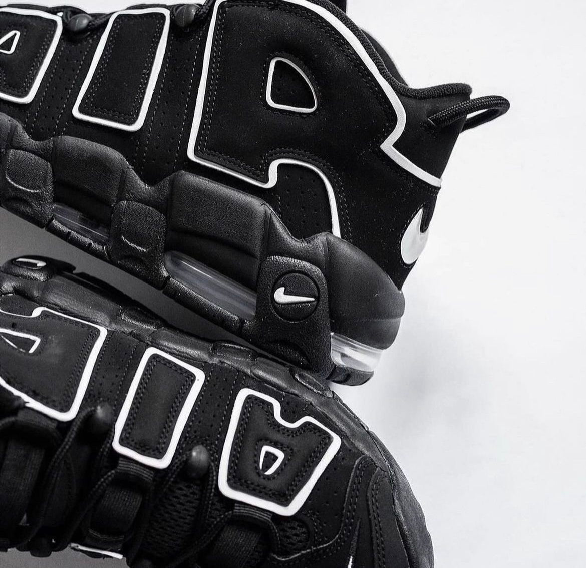 Nike Air More Uptempo ‘Black/White’
