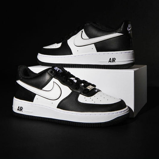 Nike Air Force 1 Low “Panda”